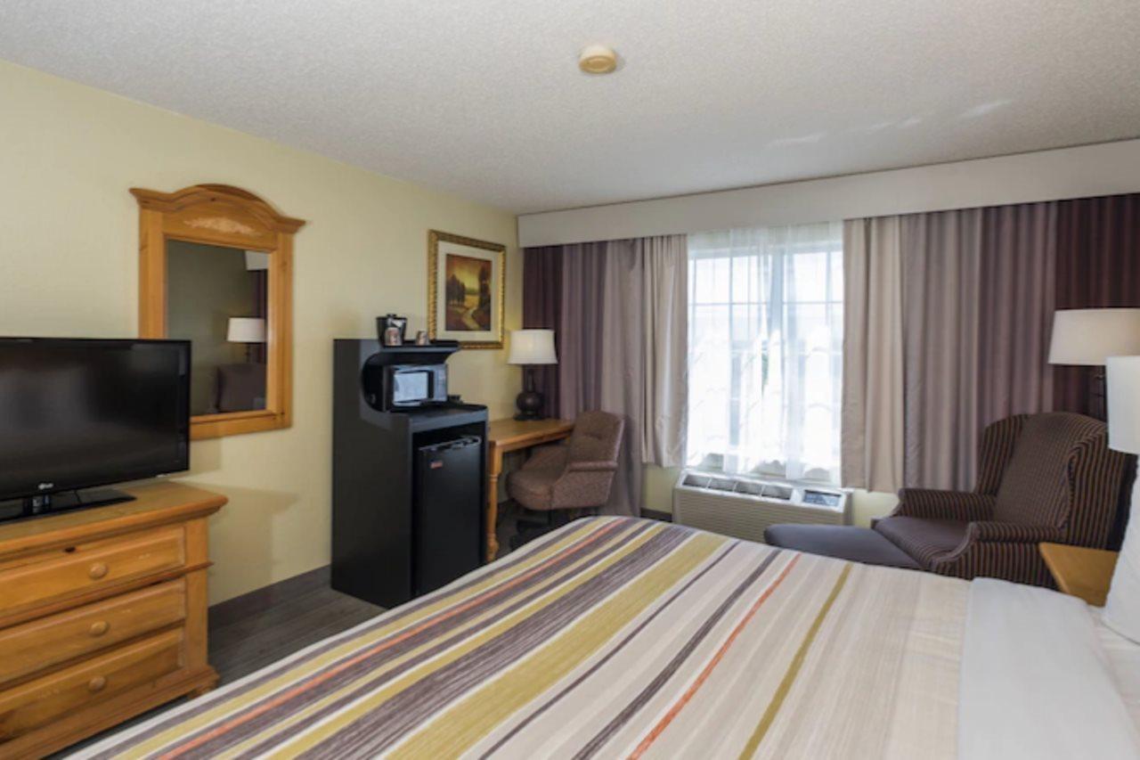 Holiday Inn Express & Suites Chicago - Matteson By Ihg Ngoại thất bức ảnh