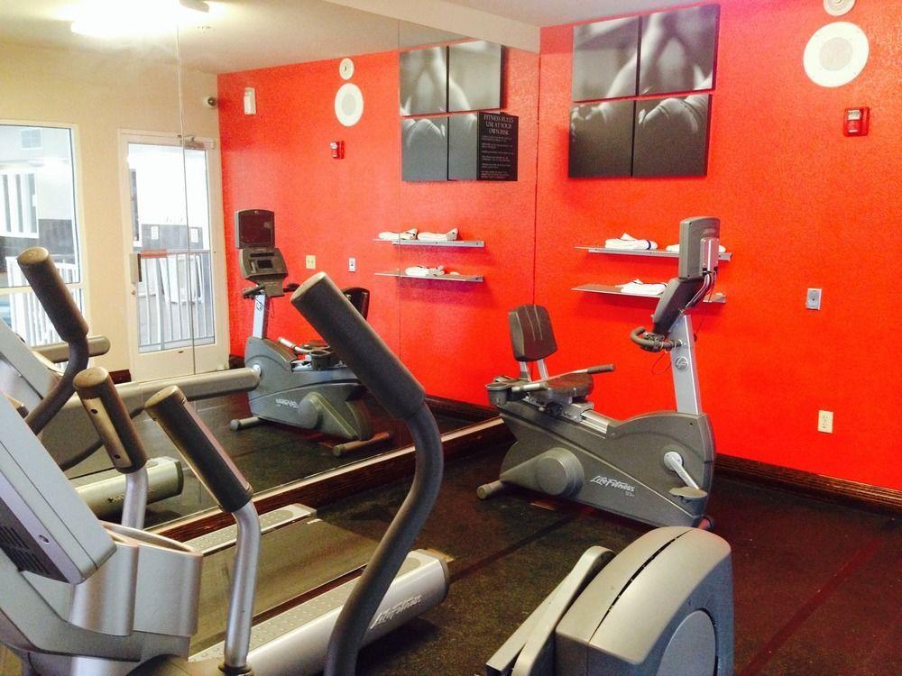 Holiday Inn Express & Suites Chicago - Matteson By Ihg Ngoại thất bức ảnh